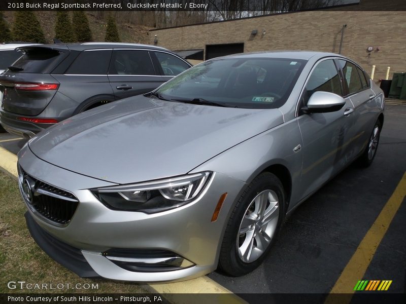 Quicksilver Metallic / Ebony 2018 Buick Regal Sportback Preferred
