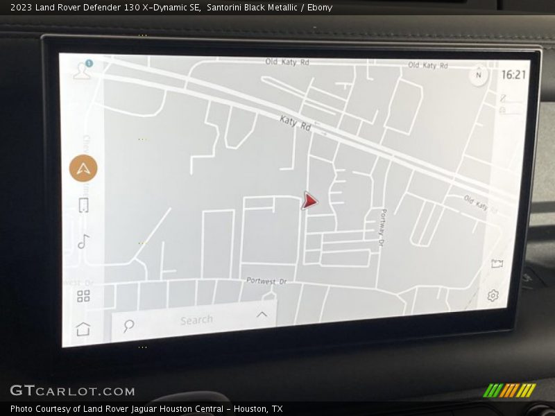 Navigation of 2023 Defender 130 X-Dynamic SE