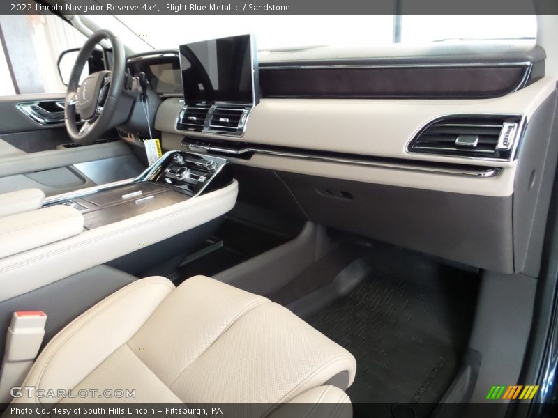 Front Seat of 2022 Navigator Reserve 4x4