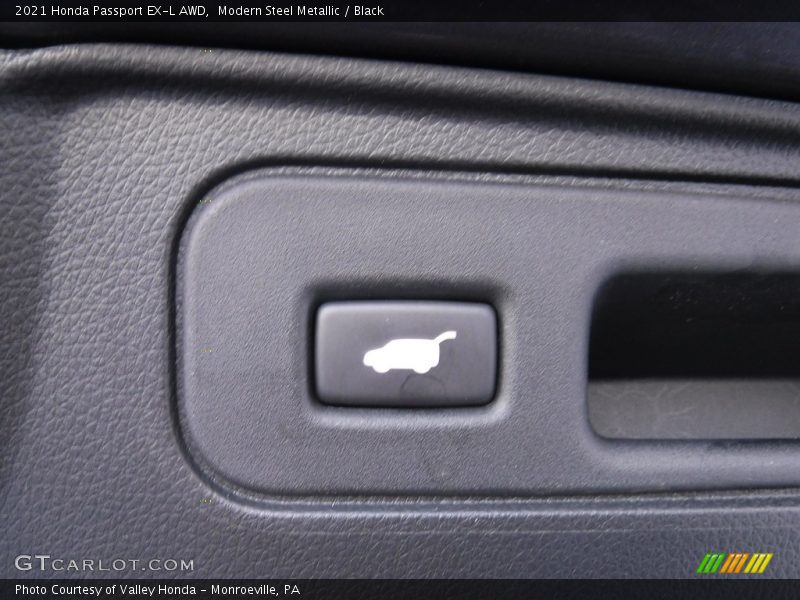 Modern Steel Metallic / Black 2021 Honda Passport EX-L AWD