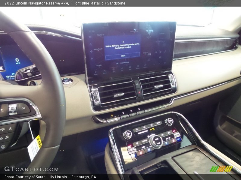 Controls of 2022 Navigator Reserve 4x4