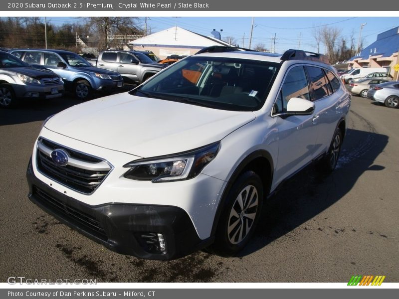 Crystal White Pearl / Slate Black 2020 Subaru Outback 2.5i Premium