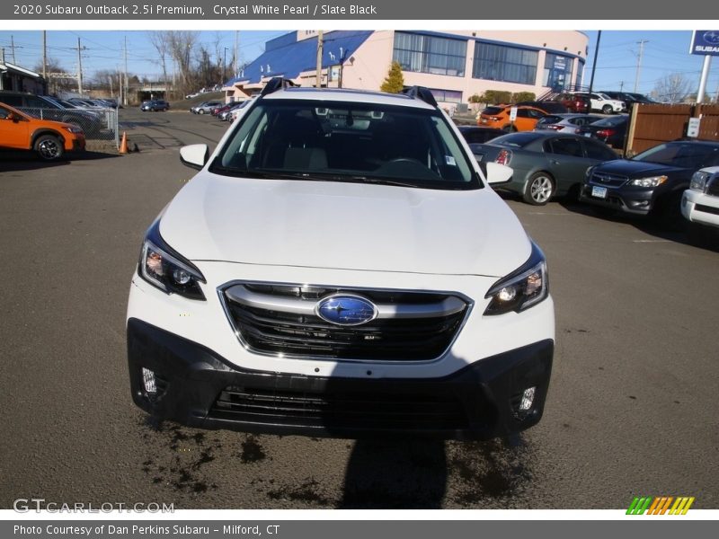 Crystal White Pearl / Slate Black 2020 Subaru Outback 2.5i Premium