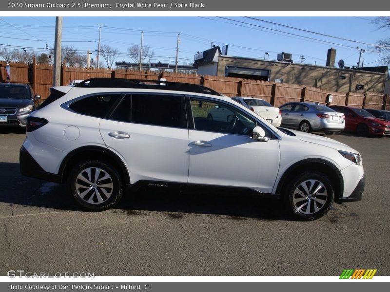 Crystal White Pearl / Slate Black 2020 Subaru Outback 2.5i Premium