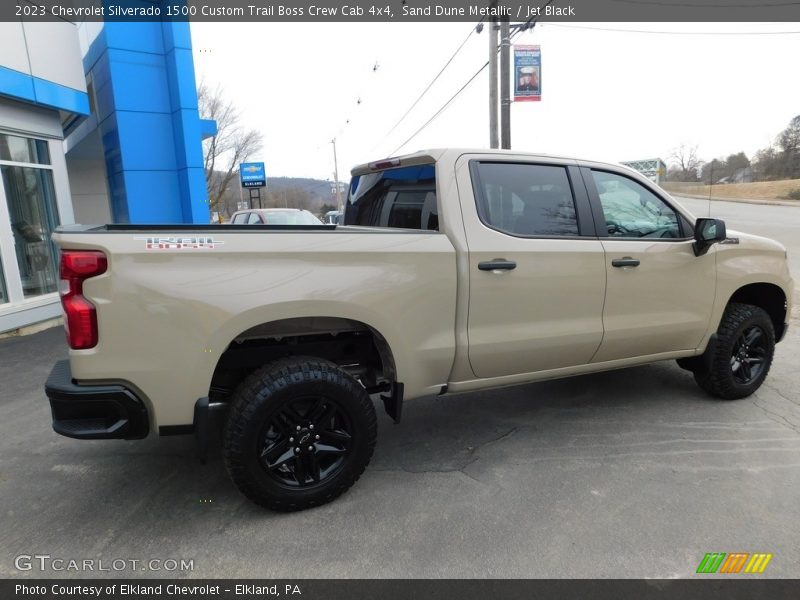 Sand Dune Metallic / Jet Black 2023 Chevrolet Silverado 1500 Custom Trail Boss Crew Cab 4x4