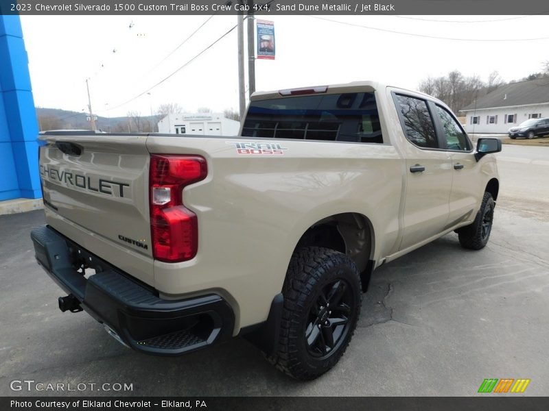 Sand Dune Metallic / Jet Black 2023 Chevrolet Silverado 1500 Custom Trail Boss Crew Cab 4x4