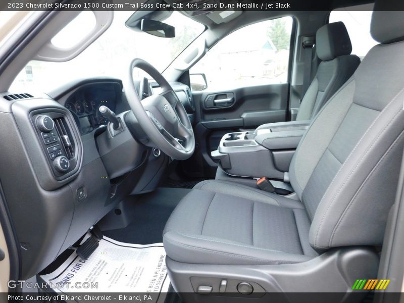 Sand Dune Metallic / Jet Black 2023 Chevrolet Silverado 1500 Custom Trail Boss Crew Cab 4x4