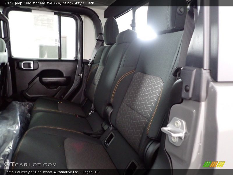 Sting-Gray / Black 2022 Jeep Gladiator Mojave 4x4