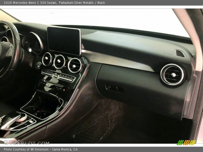 Palladium Silver Metallic / Black 2016 Mercedes-Benz C 300 Sedan