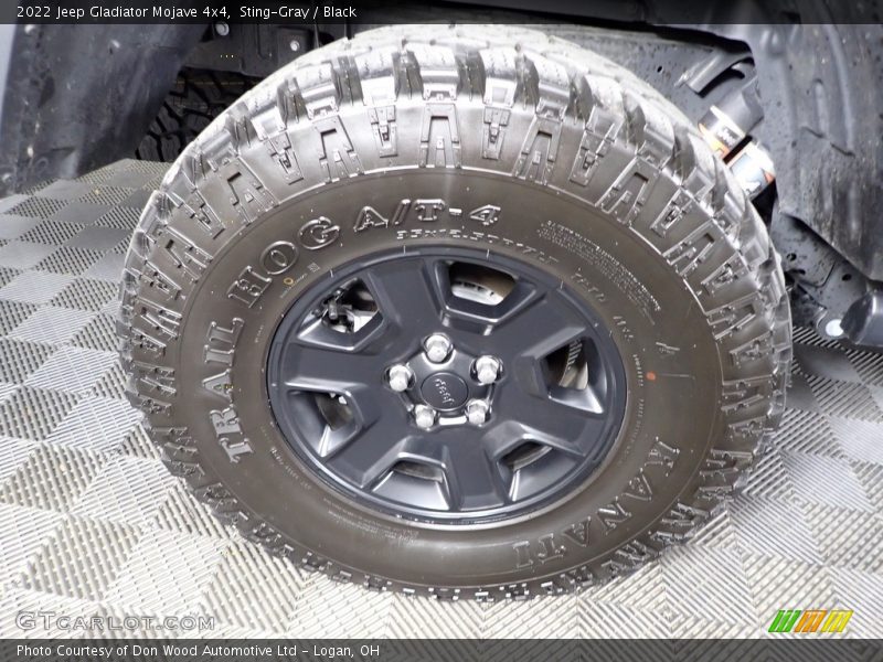 Sting-Gray / Black 2022 Jeep Gladiator Mojave 4x4