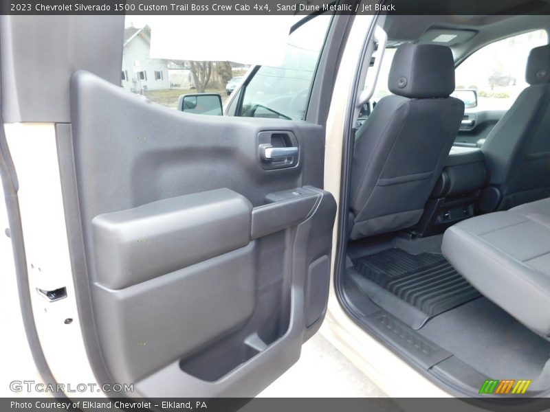Sand Dune Metallic / Jet Black 2023 Chevrolet Silverado 1500 Custom Trail Boss Crew Cab 4x4