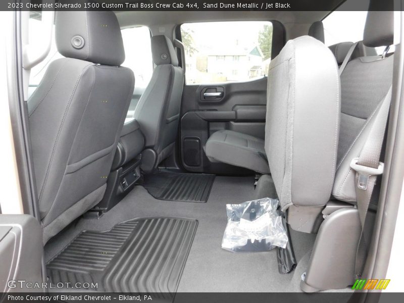 Sand Dune Metallic / Jet Black 2023 Chevrolet Silverado 1500 Custom Trail Boss Crew Cab 4x4