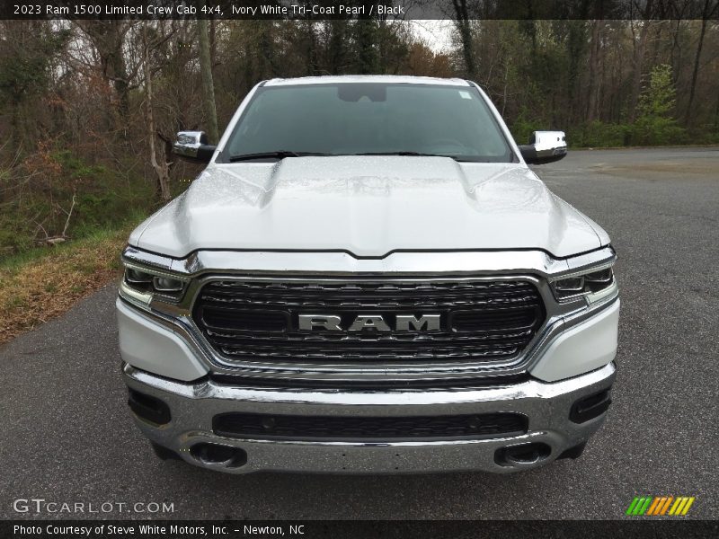 Ivory White Tri-Coat Pearl / Black 2023 Ram 1500 Limited Crew Cab 4x4