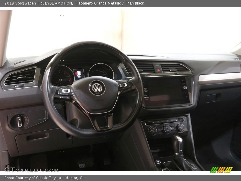 Habanero Orange Metallic / Titan Black 2019 Volkswagen Tiguan SE 4MOTION