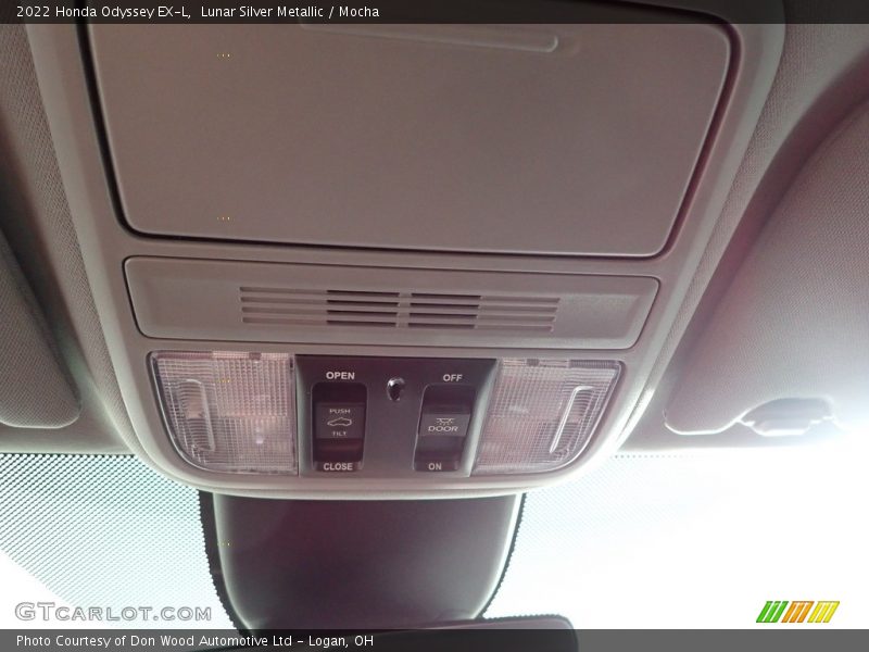 Lunar Silver Metallic / Mocha 2022 Honda Odyssey EX-L