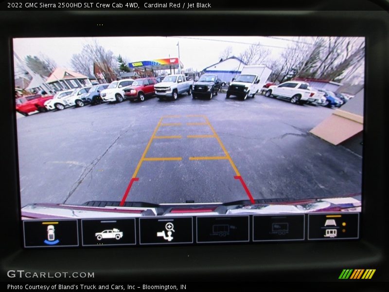 Cardinal Red / Jet Black 2022 GMC Sierra 2500HD SLT Crew Cab 4WD