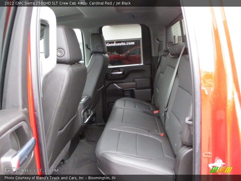 Cardinal Red / Jet Black 2022 GMC Sierra 2500HD SLT Crew Cab 4WD