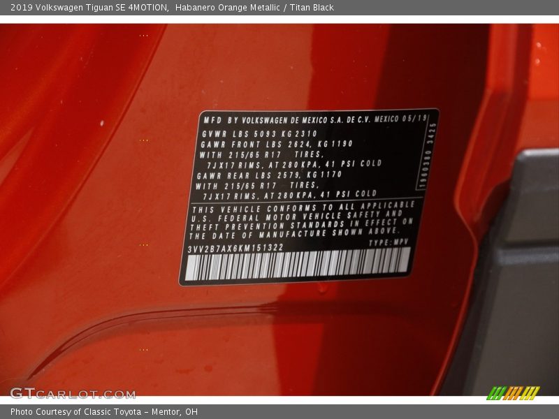Habanero Orange Metallic / Titan Black 2019 Volkswagen Tiguan SE 4MOTION