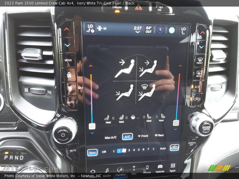 Controls of 2023 1500 Limited Crew Cab 4x4