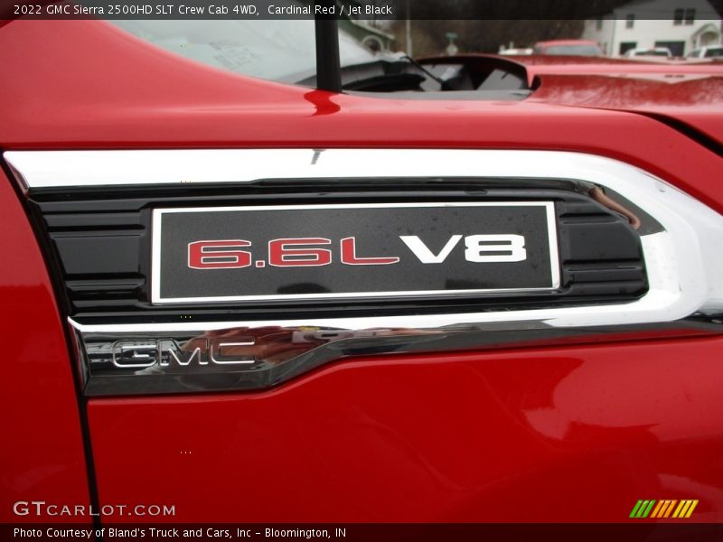 Cardinal Red / Jet Black 2022 GMC Sierra 2500HD SLT Crew Cab 4WD