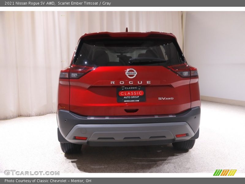 Scarlet Ember Tintcoat / Gray 2021 Nissan Rogue SV AWD