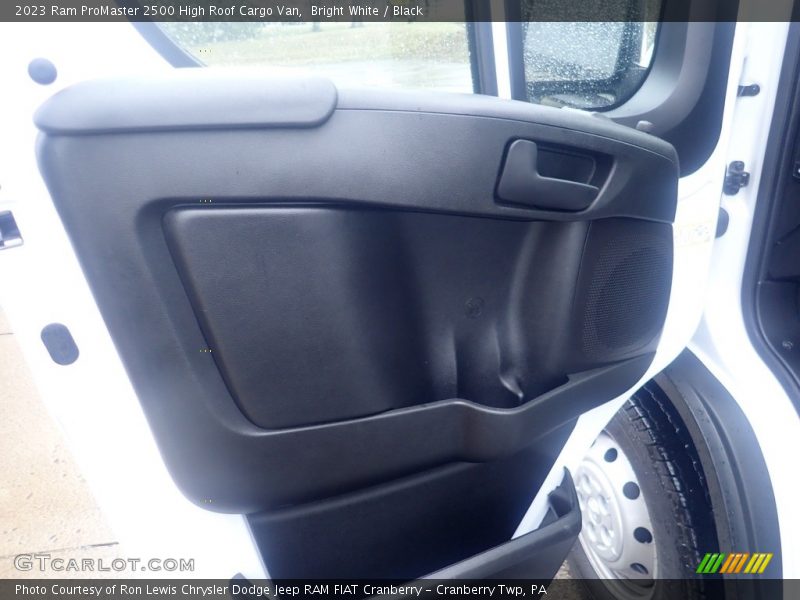 Bright White / Black 2023 Ram ProMaster 2500 High Roof Cargo Van