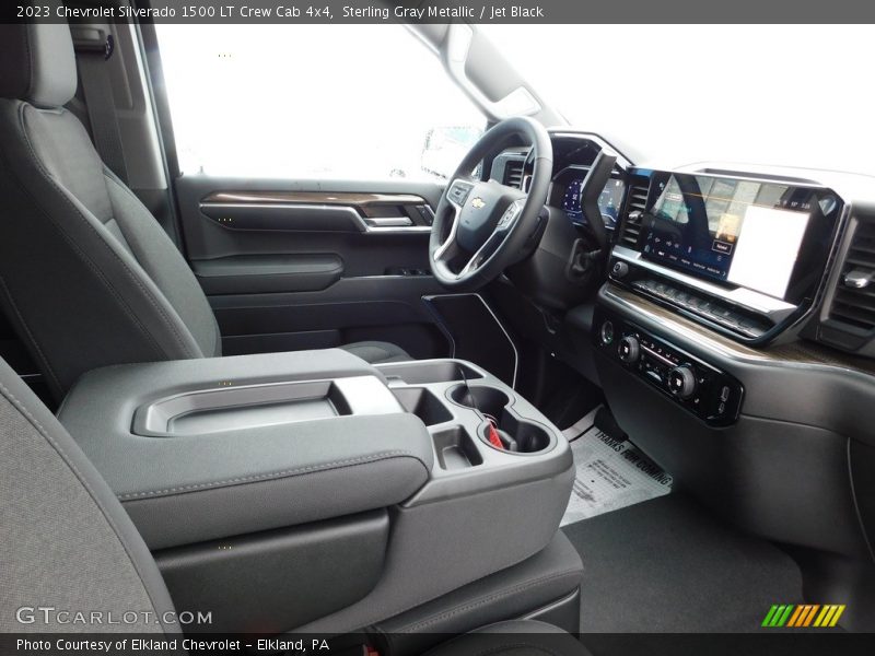 Sterling Gray Metallic / Jet Black 2023 Chevrolet Silverado 1500 LT Crew Cab 4x4