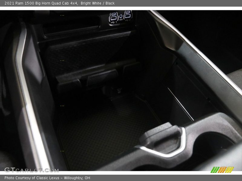 Bright White / Black 2021 Ram 1500 Big Horn Quad Cab 4x4