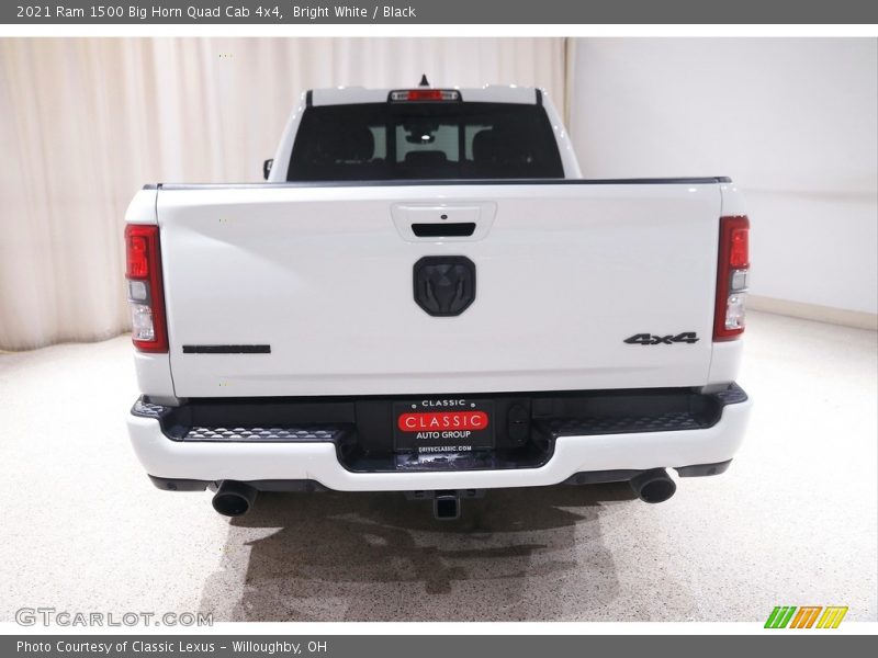 Bright White / Black 2021 Ram 1500 Big Horn Quad Cab 4x4