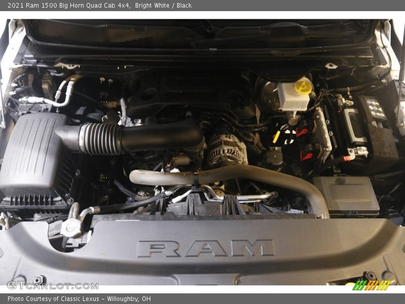 Bright White / Black 2021 Ram 1500 Big Horn Quad Cab 4x4