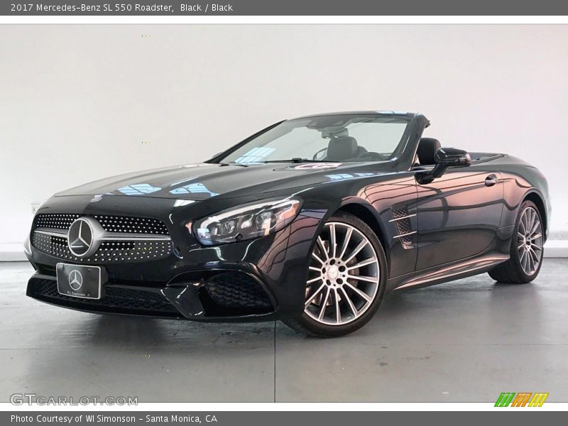 Front 3/4 View of 2017 SL 550 Roadster