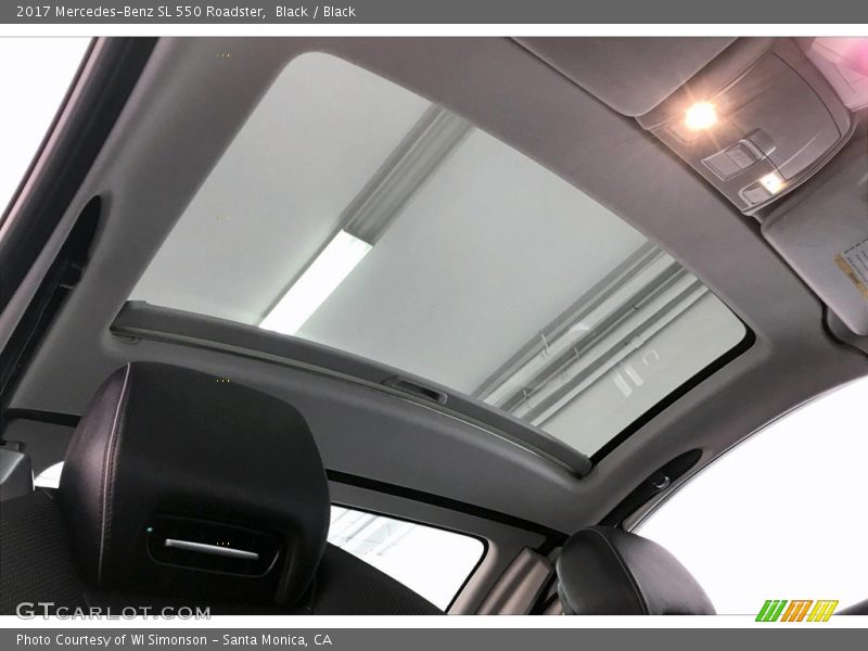 Sunroof of 2017 SL 550 Roadster