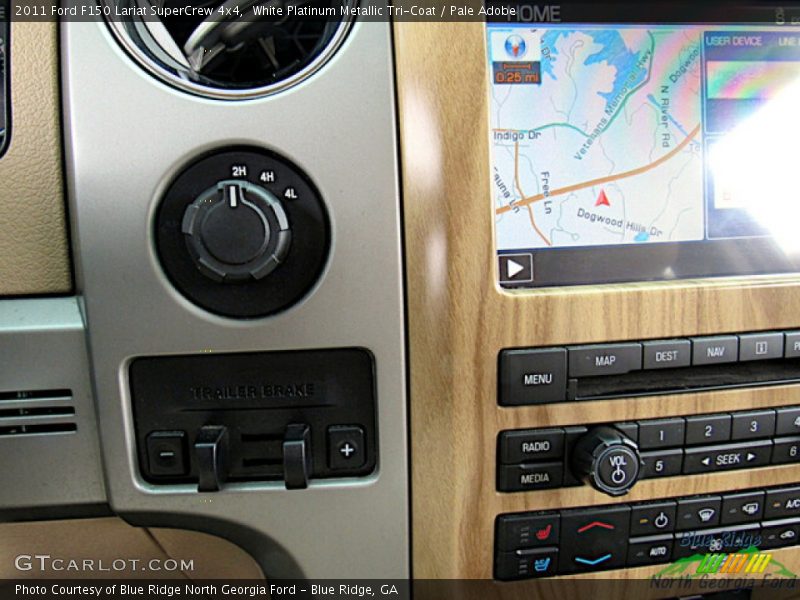 White Platinum Metallic Tri-Coat / Pale Adobe 2011 Ford F150 Lariat SuperCrew 4x4