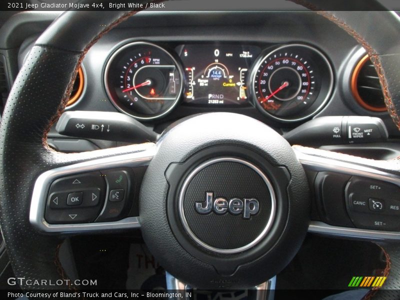 Bright White / Black 2021 Jeep Gladiator Mojave 4x4
