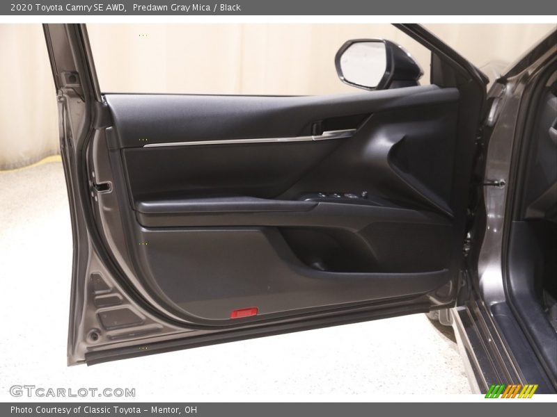Predawn Gray Mica / Black 2020 Toyota Camry SE AWD