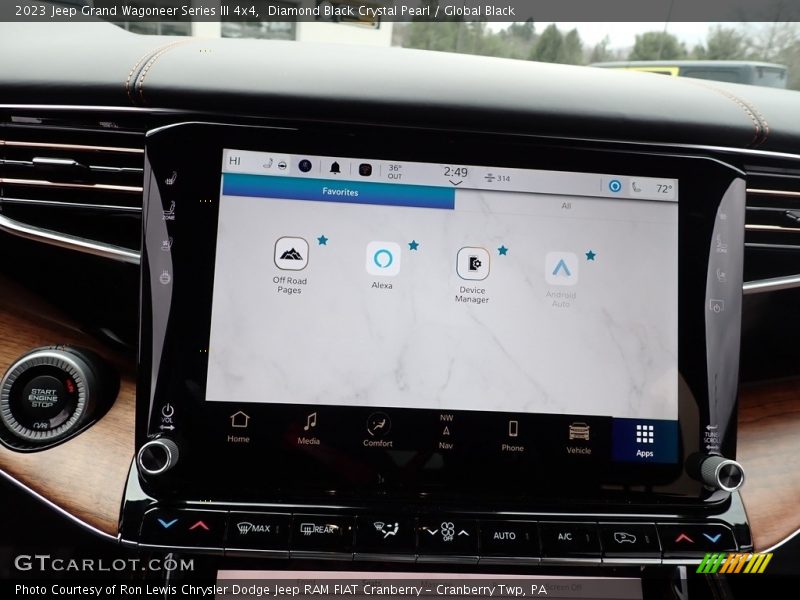 Diamond Black Crystal Pearl / Global Black 2023 Jeep Grand Wagoneer Series III 4x4