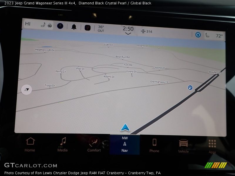 Diamond Black Crystal Pearl / Global Black 2023 Jeep Grand Wagoneer Series III 4x4