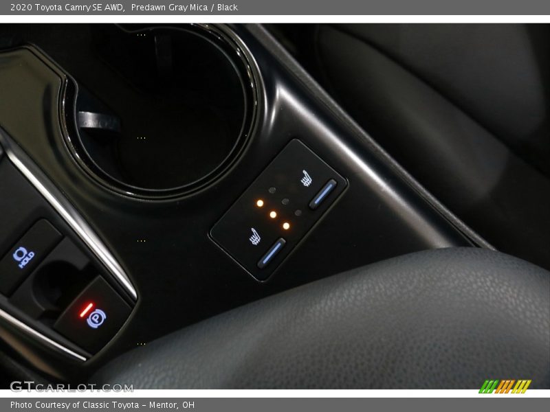 Predawn Gray Mica / Black 2020 Toyota Camry SE AWD
