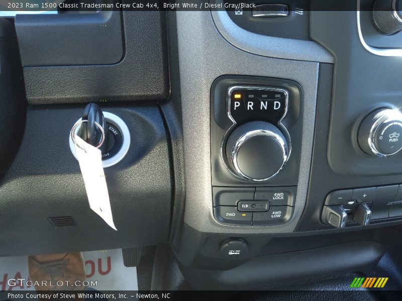  2023 1500 Classic Tradesman Crew Cab 4x4 8 Speed Automatic Shifter