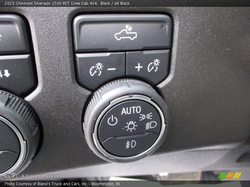 Black / Jet Black 2023 Chevrolet Silverado 1500 RST Crew Cab 4x4
