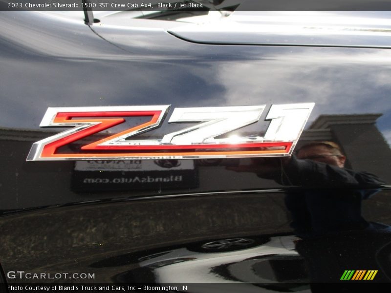 Black / Jet Black 2023 Chevrolet Silverado 1500 RST Crew Cab 4x4