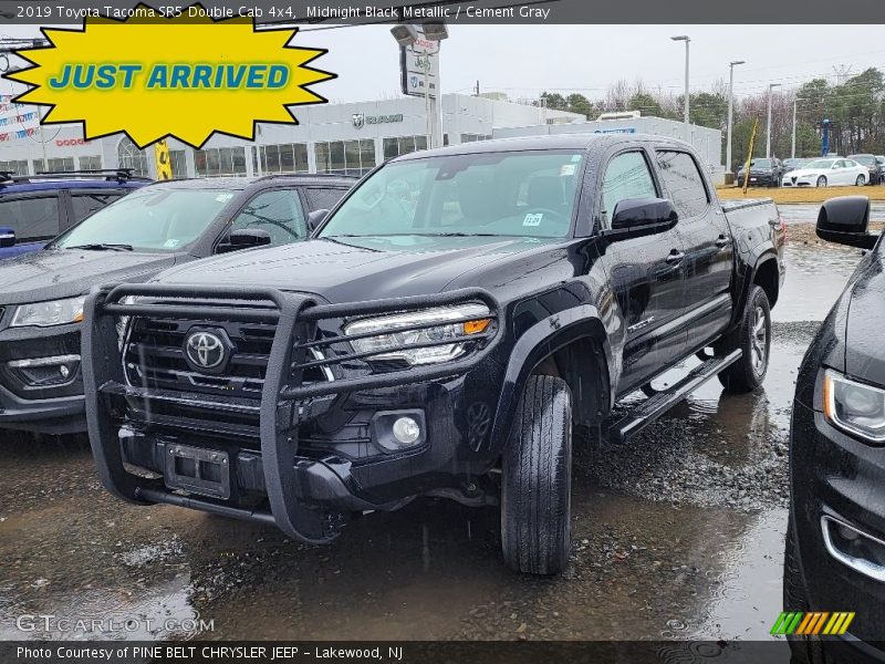 Midnight Black Metallic / Cement Gray 2019 Toyota Tacoma SR5 Double Cab 4x4