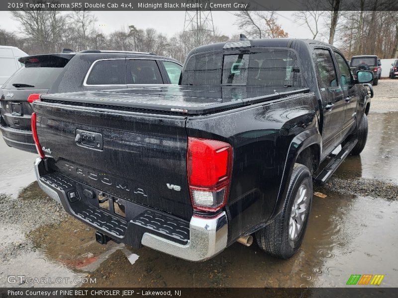Midnight Black Metallic / Cement Gray 2019 Toyota Tacoma SR5 Double Cab 4x4