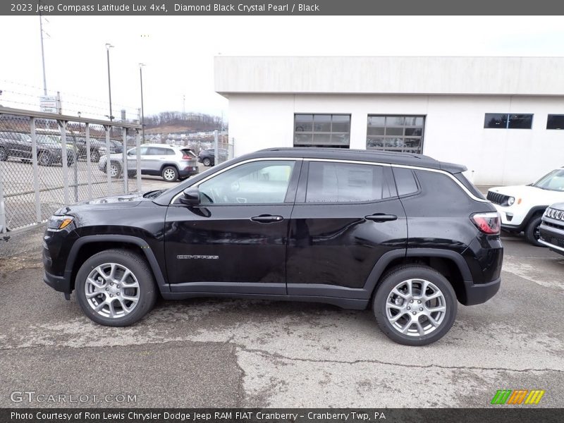 Diamond Black Crystal Pearl / Black 2023 Jeep Compass Latitude Lux 4x4