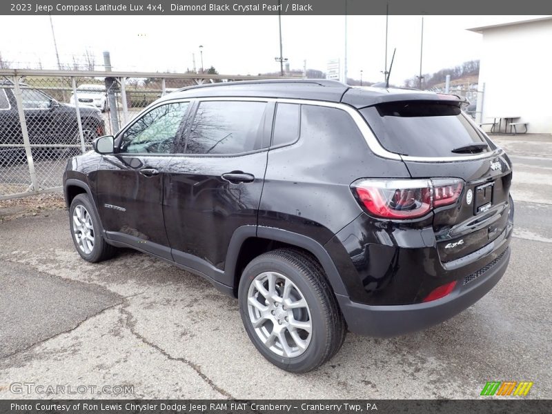 Diamond Black Crystal Pearl / Black 2023 Jeep Compass Latitude Lux 4x4