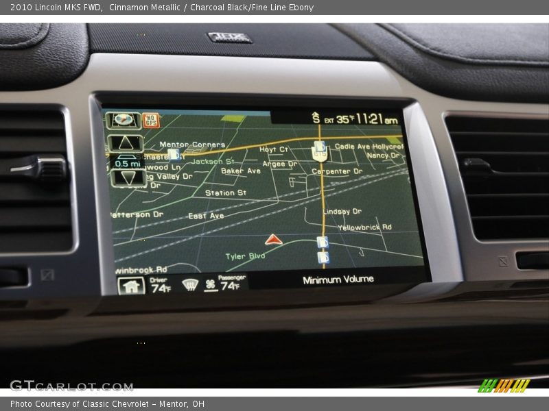 Navigation of 2010 MKS FWD