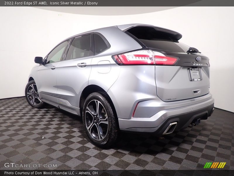 Iconic Silver Metallic / Ebony 2022 Ford Edge ST AWD