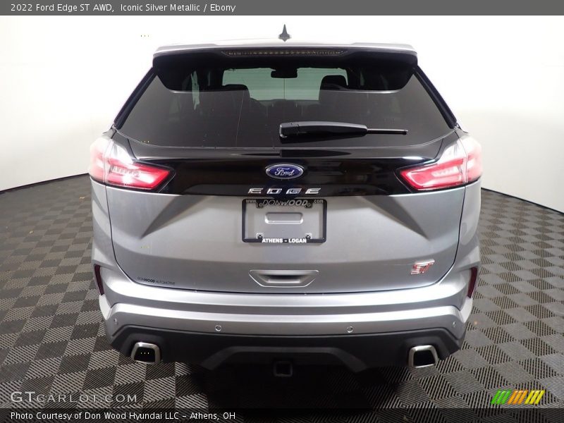 Iconic Silver Metallic / Ebony 2022 Ford Edge ST AWD
