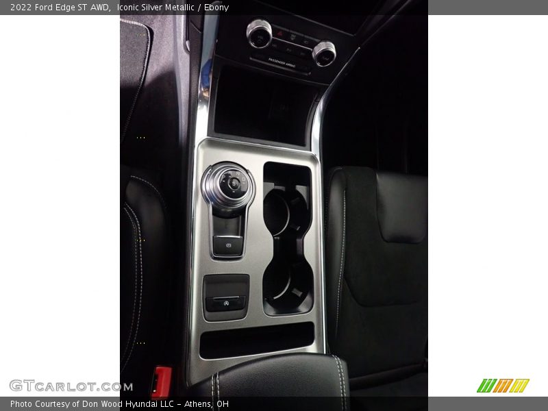 Iconic Silver Metallic / Ebony 2022 Ford Edge ST AWD