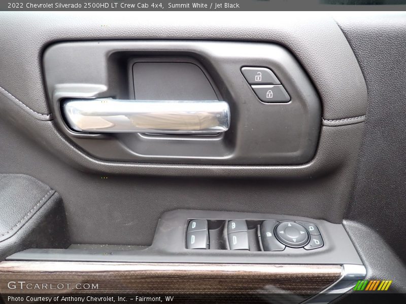 Summit White / Jet Black 2022 Chevrolet Silverado 2500HD LT Crew Cab 4x4